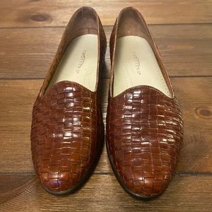 Trotters Liz Loafer 9 Narrow